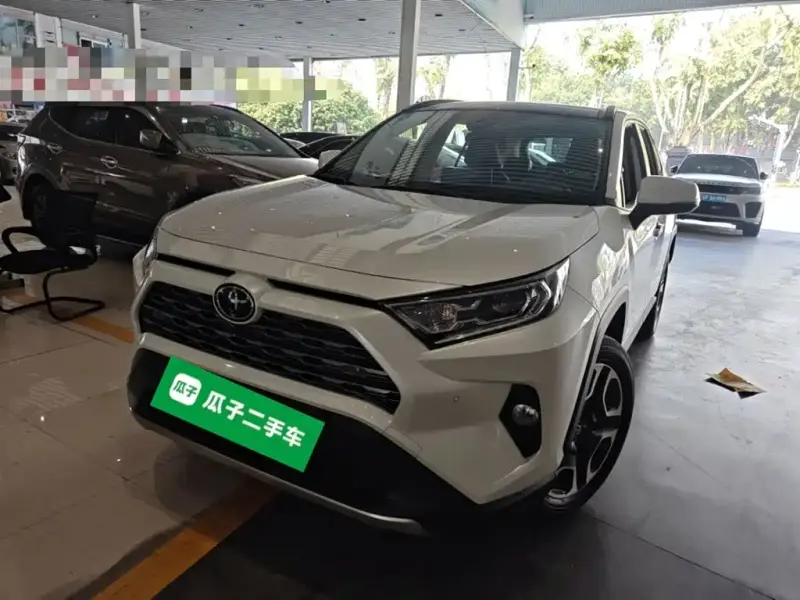 Toyota RAV4, 2022