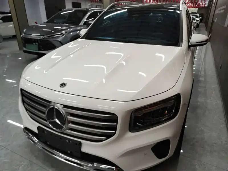 Mercedes-Benz GLB, 2024