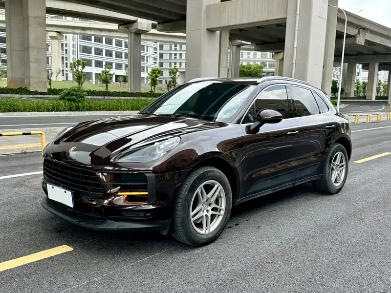 Porsche Macan, 2020