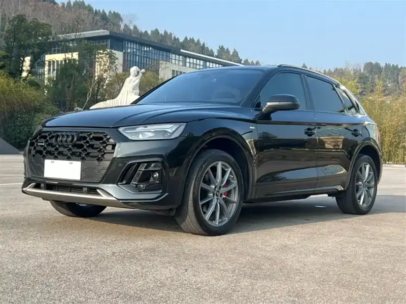 Audi Q5L, 2023