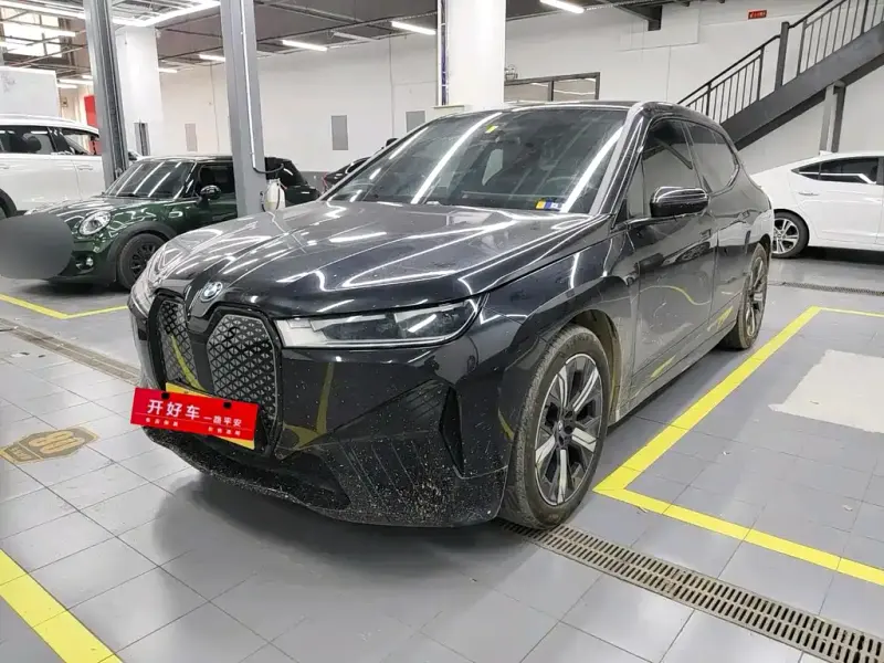 BMW iX, 2023