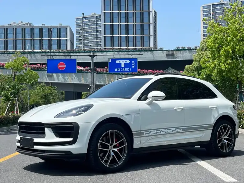 Porsche Macan, 2024