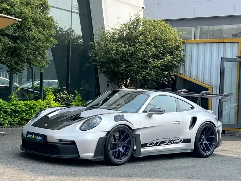 Porsche 911, 2025