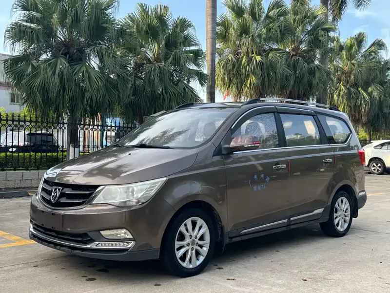 Baojun 730, 2016