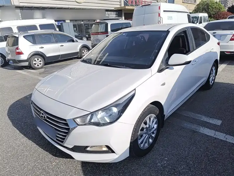Hyundai Verna, 2018