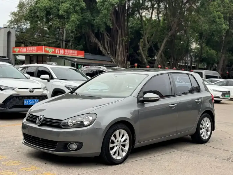 Volkswagen Golf, 2012