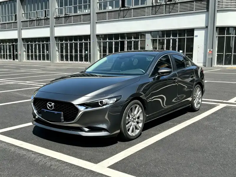 Mazda 3 Axela, 2021