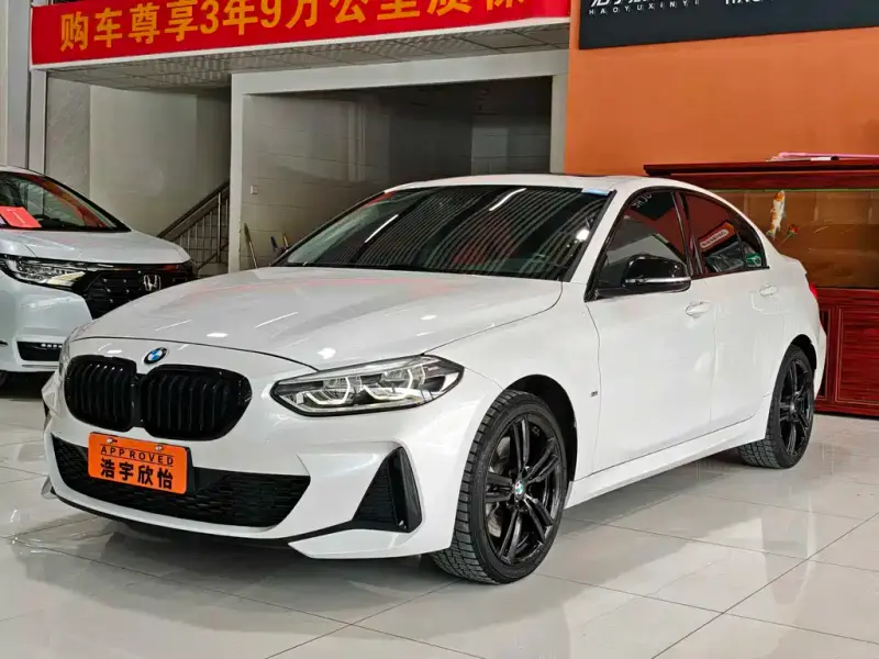 BMW 1 Series, 2021