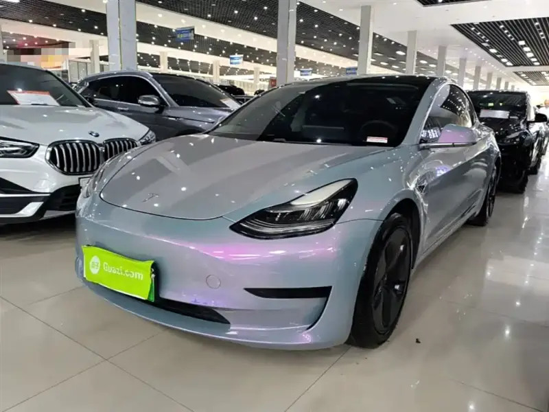 Tesla Model 3, 2021