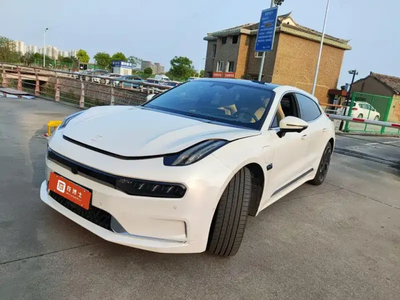 Zeekr 001, 2023