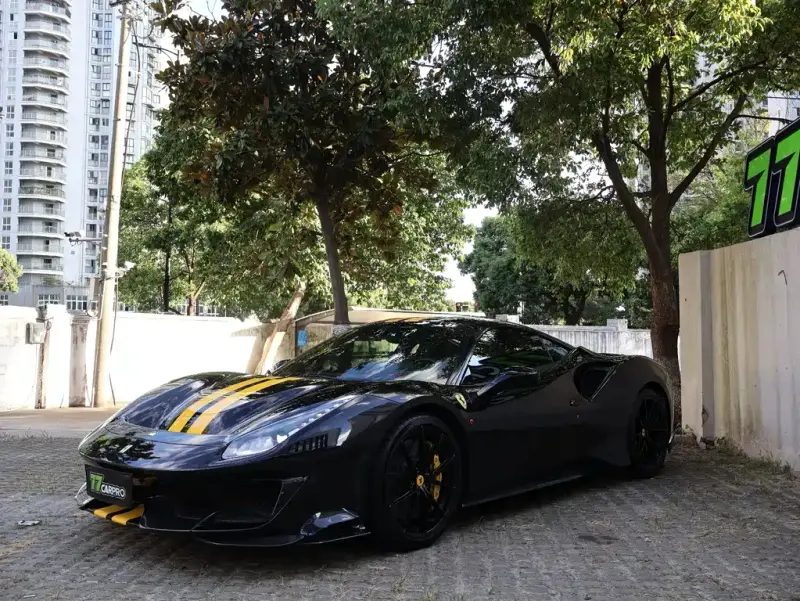 Ferrari 488, 2019