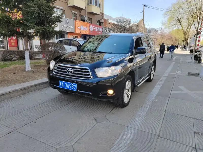 Toyota Highlander, 2011