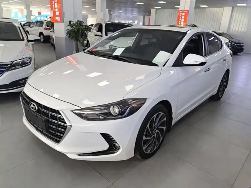 Hyundai Elantra, 2019