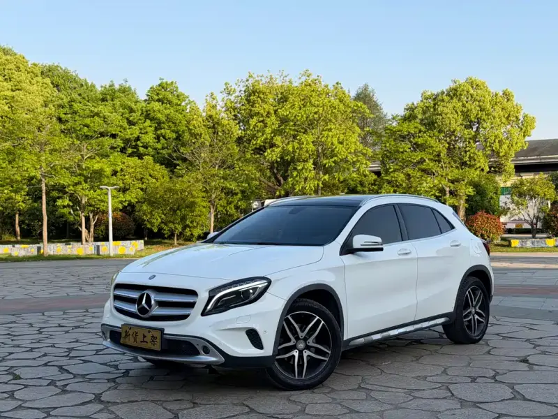 Mercedes-Benz GLA, 2017