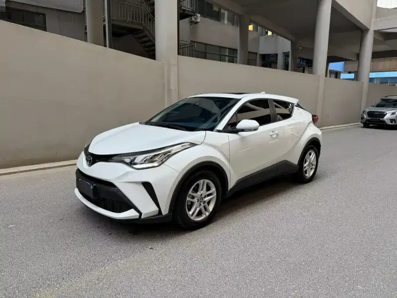 Toyota C-HR, 2023