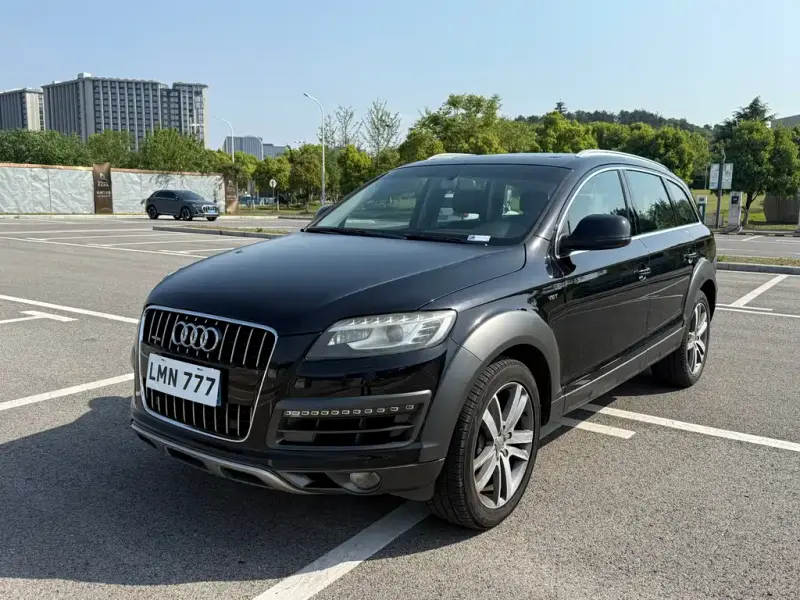 Audi Q7, 2015
