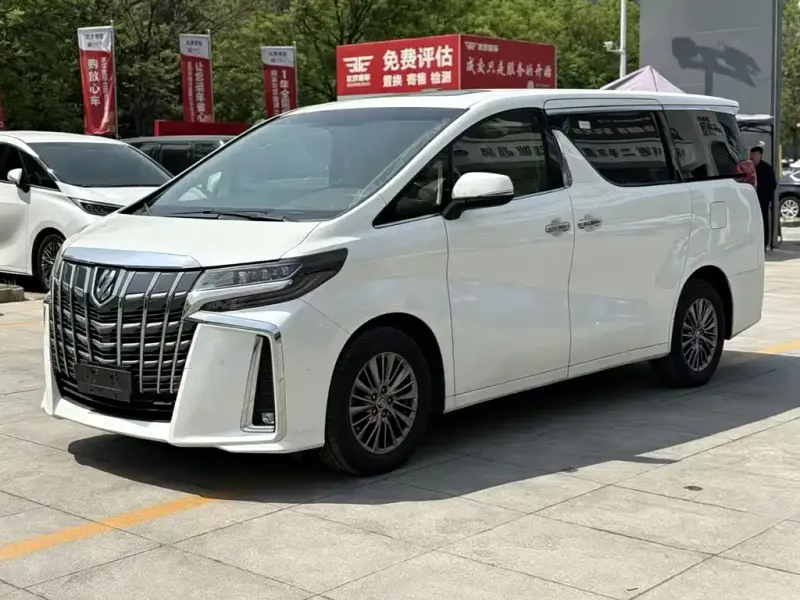 Toyota Alphard, 2016