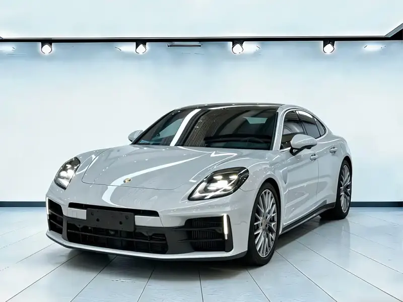 Porsche Panamera, 2025