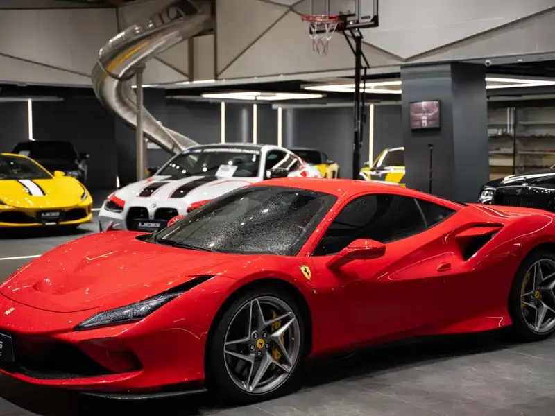 Ferrari F8, 2020