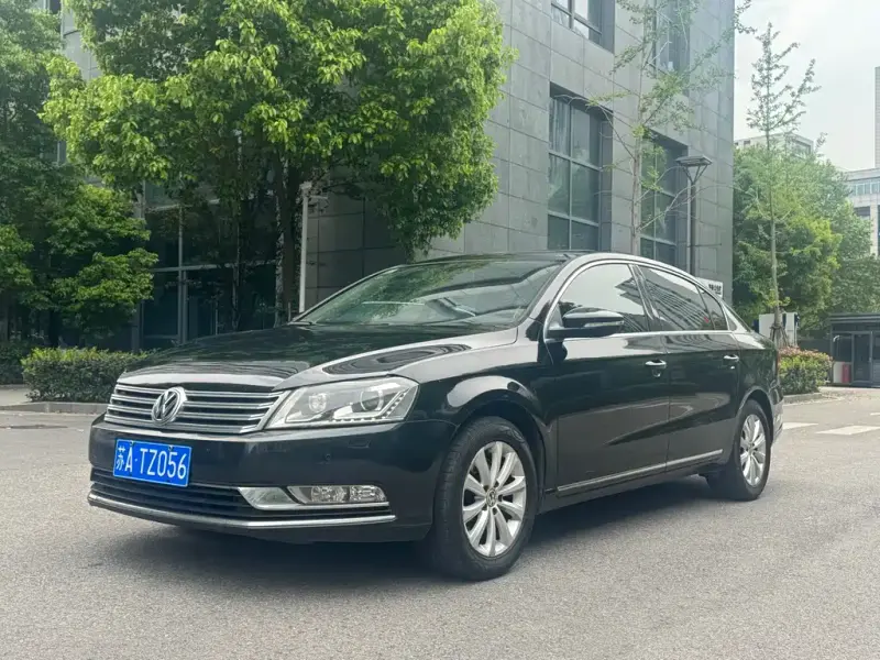 Volkswagen Magotan, 2013