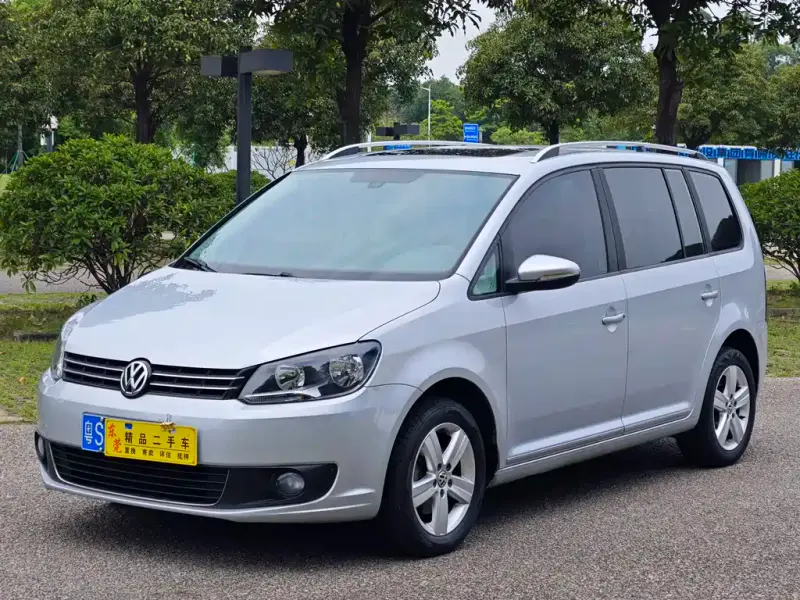 Volkswagen Touran, 2016