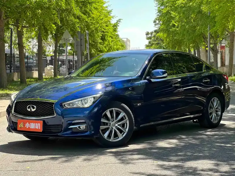 Infiniti Q50L, 2017