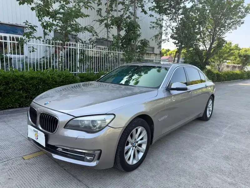 BMW 7 Series, 2013