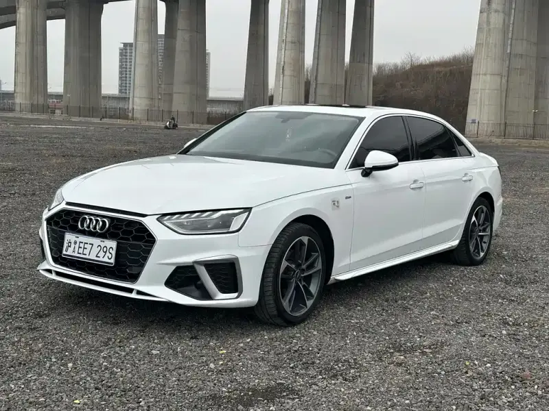 Audi A4L, 2023