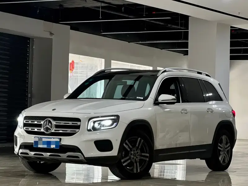 Mercedes-Benz GLB, 2020