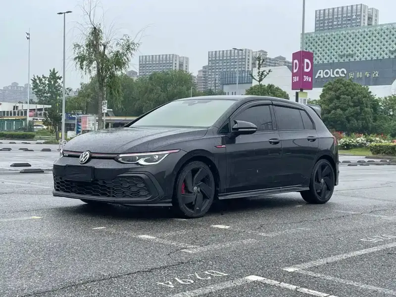 Volkswagen Golf GTI, 2021