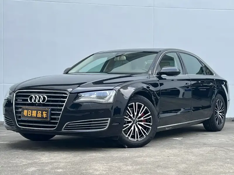Audi A8, 2013