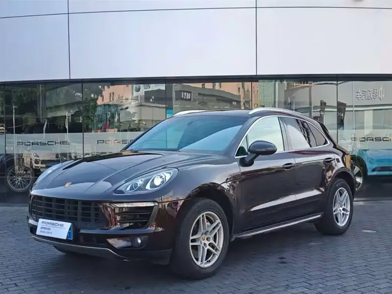 Porsche Macan, 2016