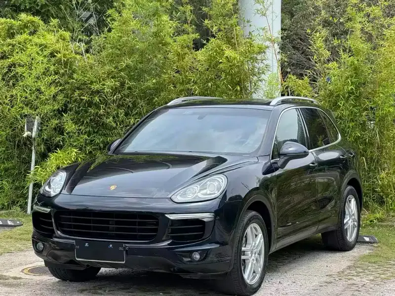 Porsche Cayenne, 2015