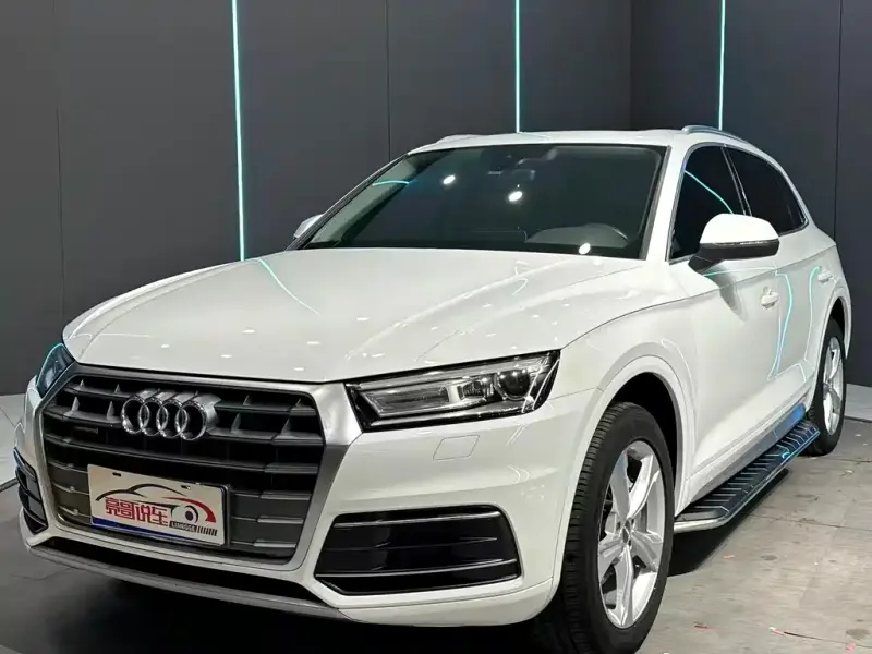 Audi Q5L, 2019