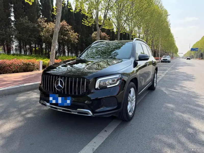 Mercedes-Benz GLB, 2023