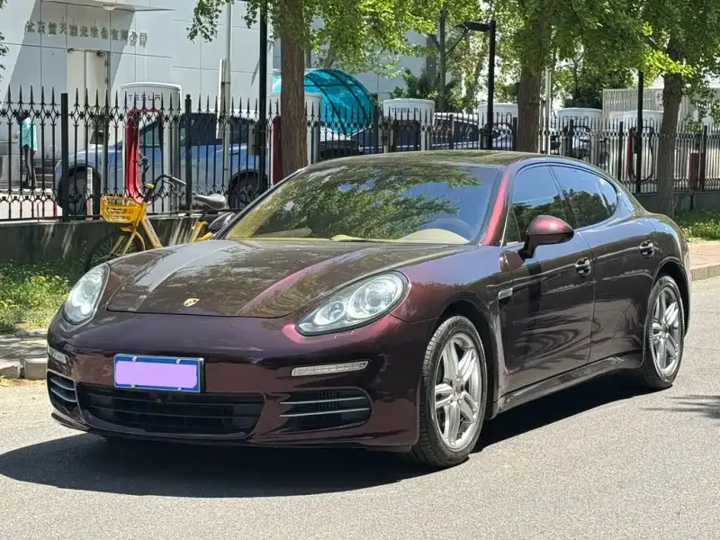 Porsche Panamera, 2014