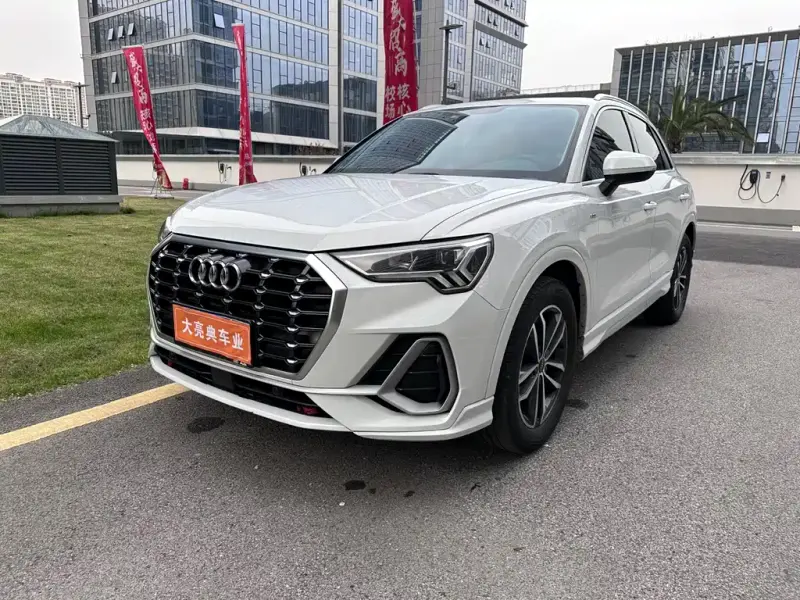 Audi Q3, 2023