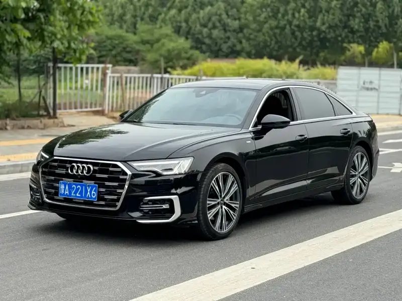 Audi A6L, 2022
