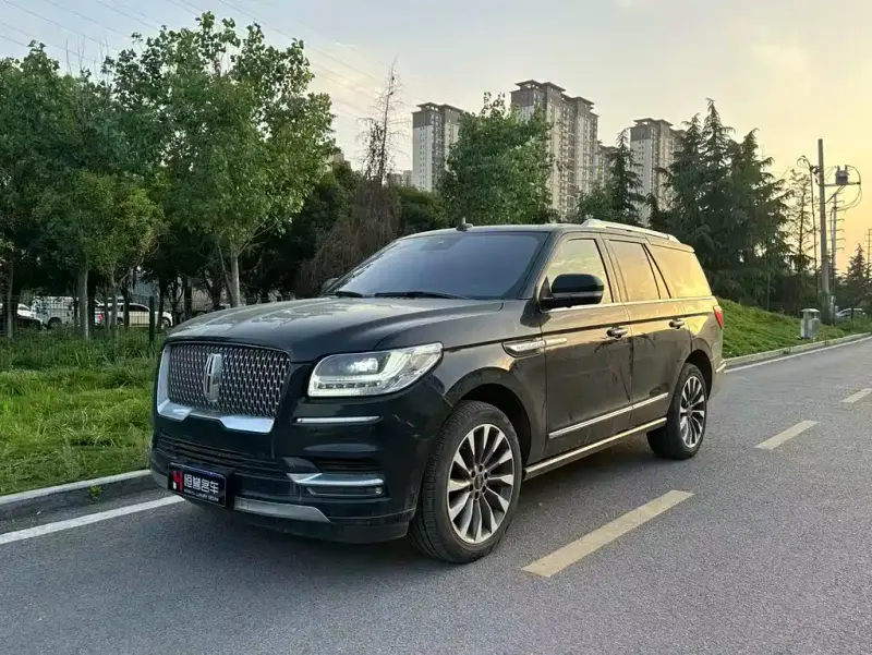 Lincoln Navigator, 2020