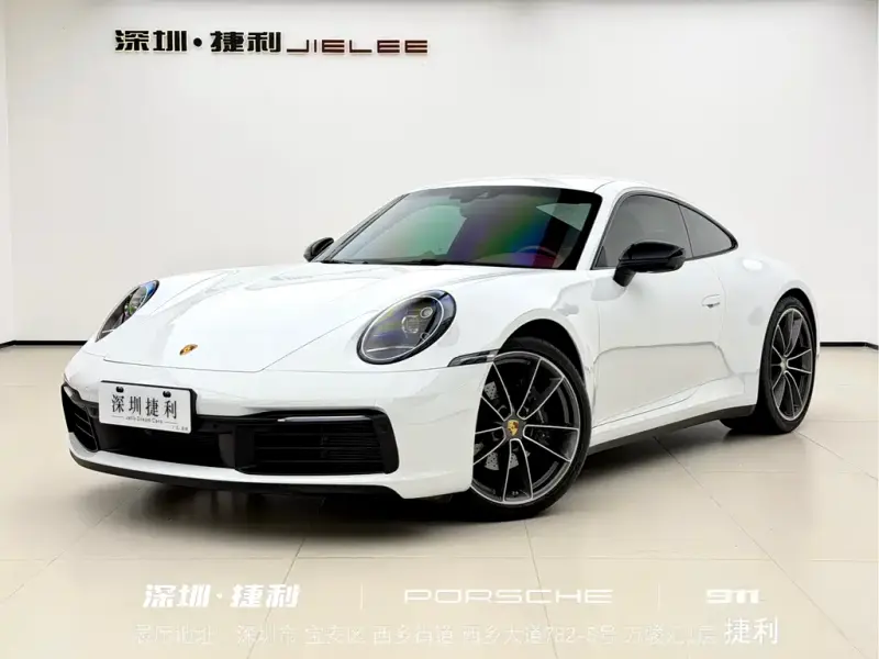 Porsche 911, 2024