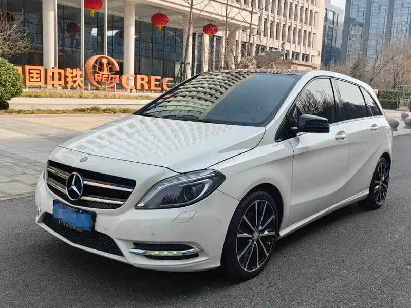 Mercedes-Benz B-Class, 2013