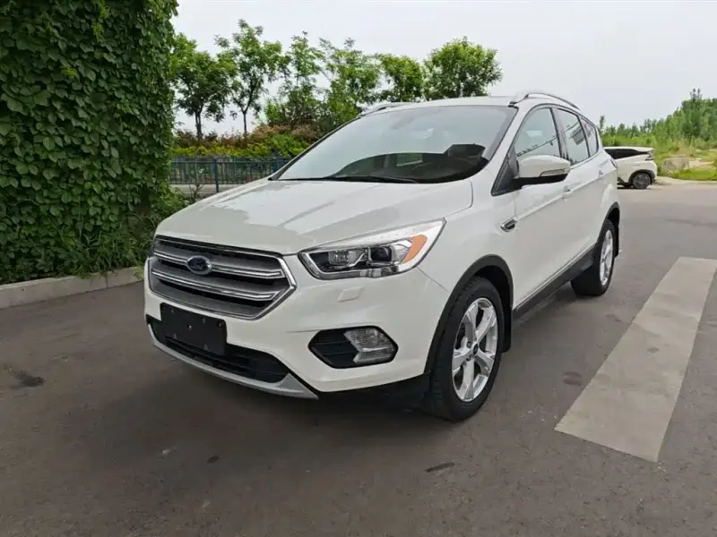 Ford Kuga, 2018
