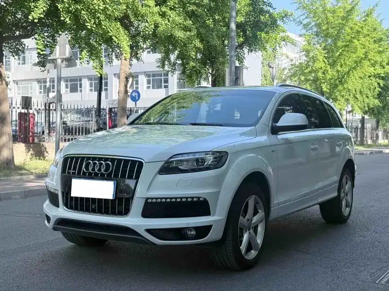 Audi Q7, 2015