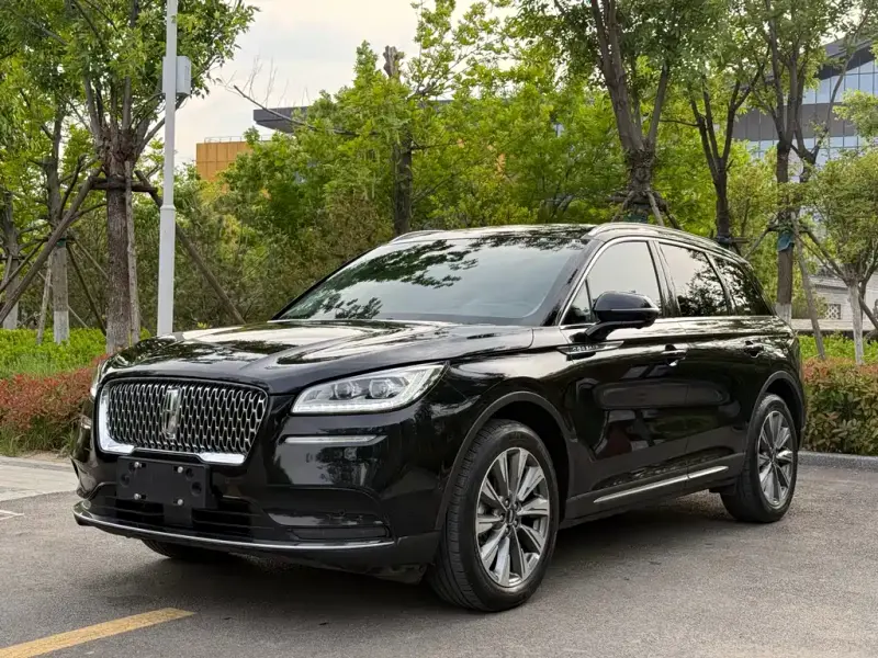 Lincoln Corsair, 2020
