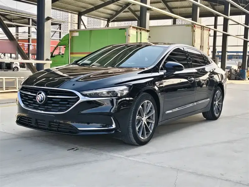 Buick LaCrosse, 2022