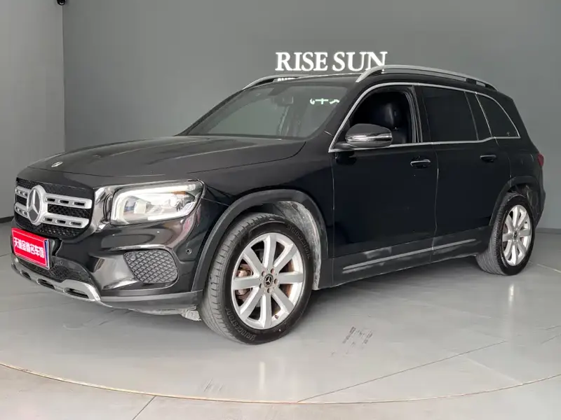 Mercedes-Benz GLB, 2020