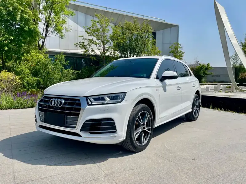 Audi Q5L, 2019