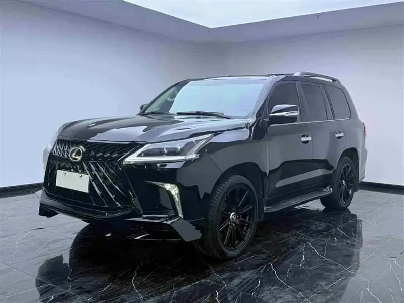 Lexus LX, 2008