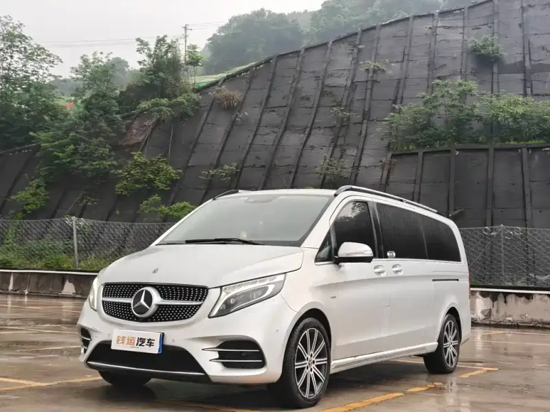 Mercedes-Benz V-Class, 2023