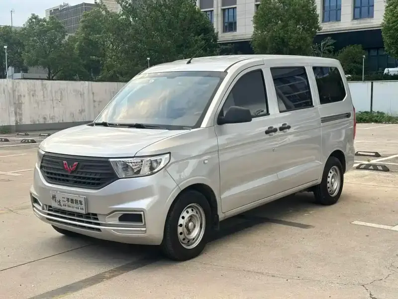 Wuling Hongguang V, 2020